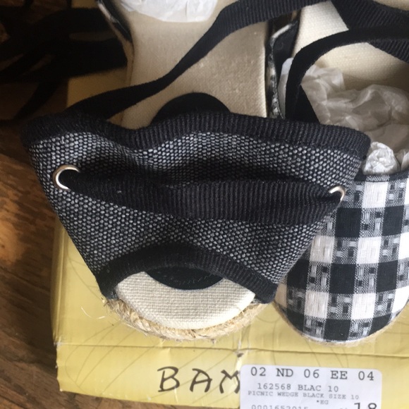 Bamboo picnic wedge ankle strap tie sandals - Picture 8 of 9